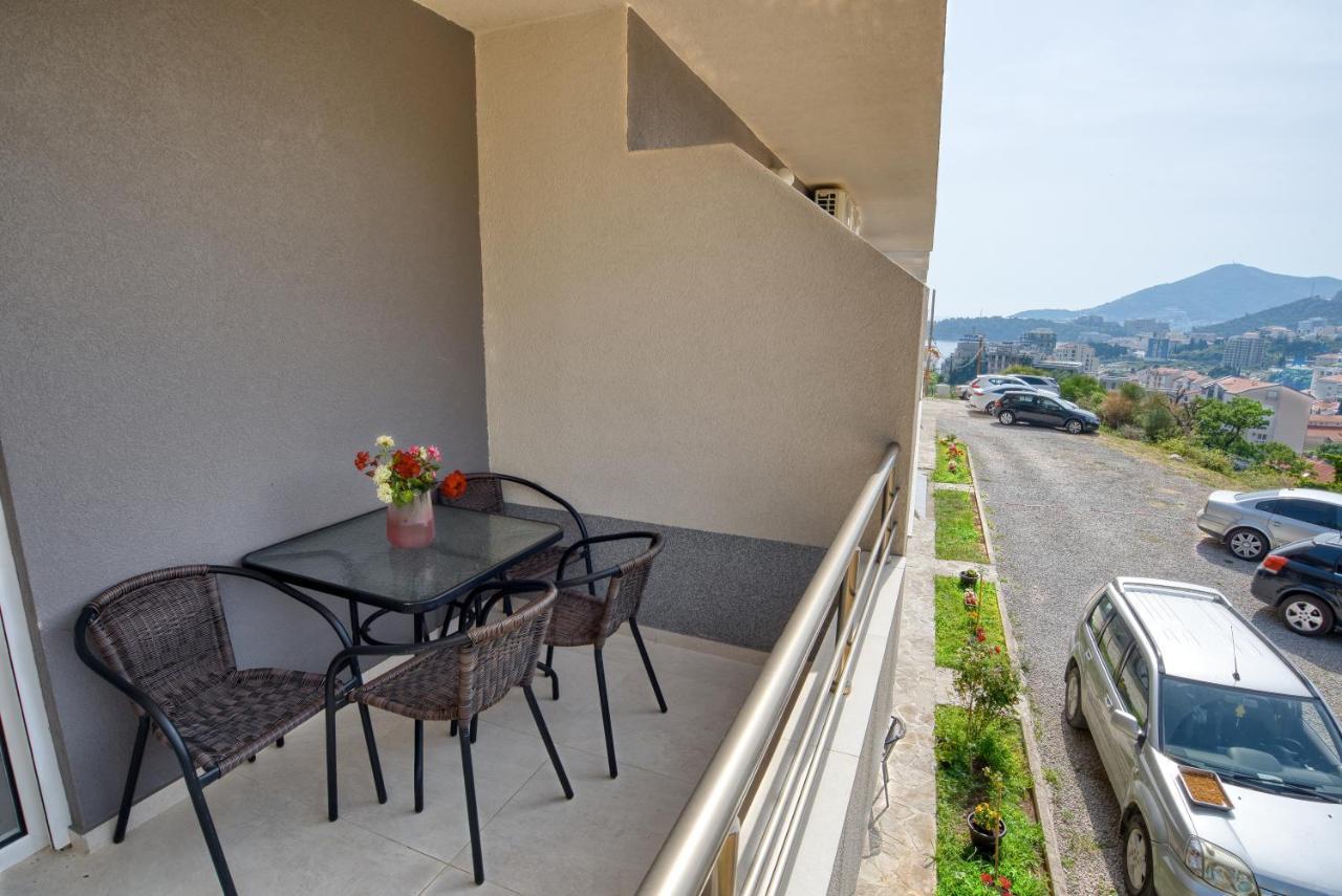 Apartmani Cukic Rafailovici Budva Luaran gambar