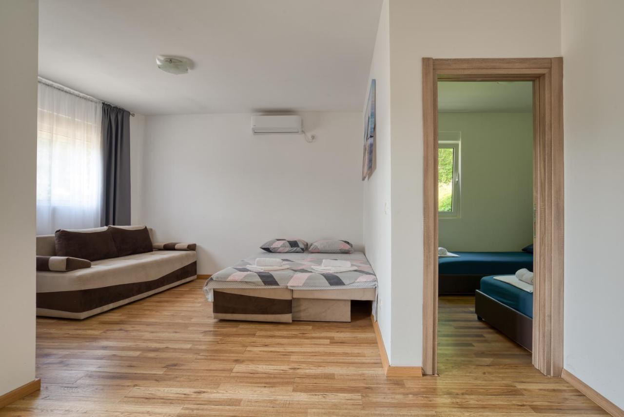 Apartmani Cukic Rafailovici Budva Luaran gambar