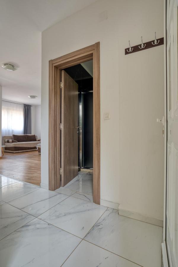 Apartmani Cukic Rafailovici Budva Luaran gambar