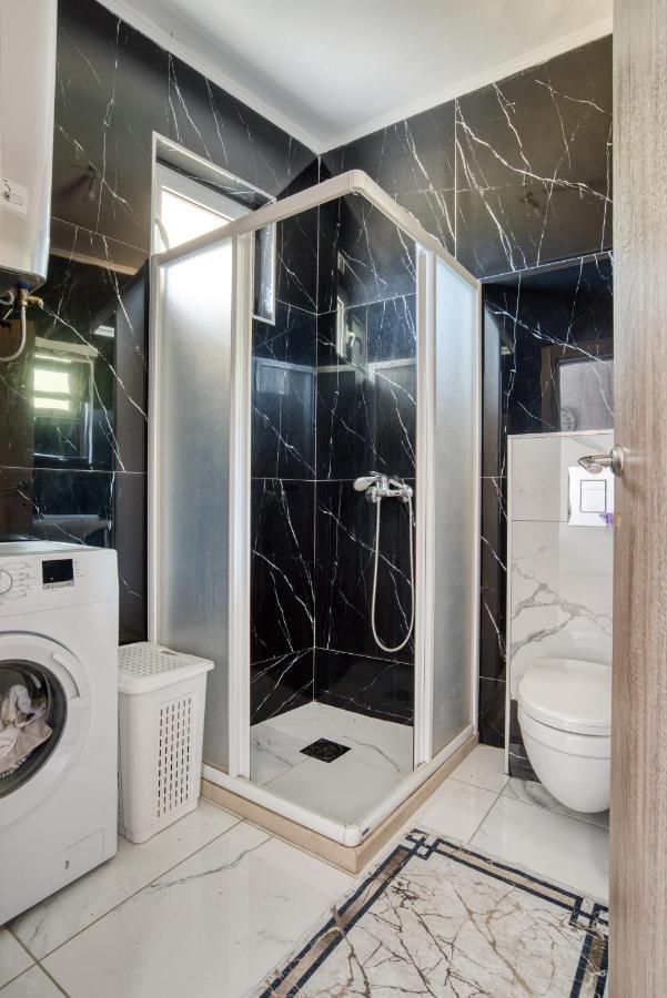 Apartmani Cukic Rafailovici Budva Luaran gambar