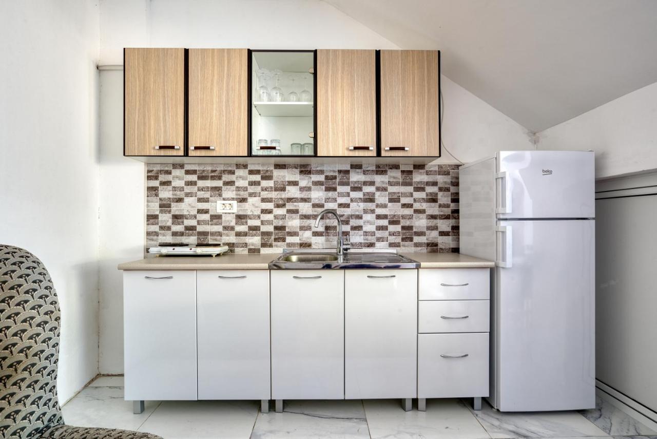 Apartmani Cukic Rafailovici Budva Luaran gambar