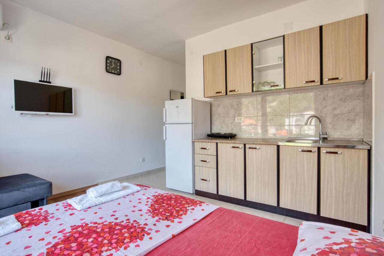 Apartmani Cukic Rafailovici Budva Luaran gambar